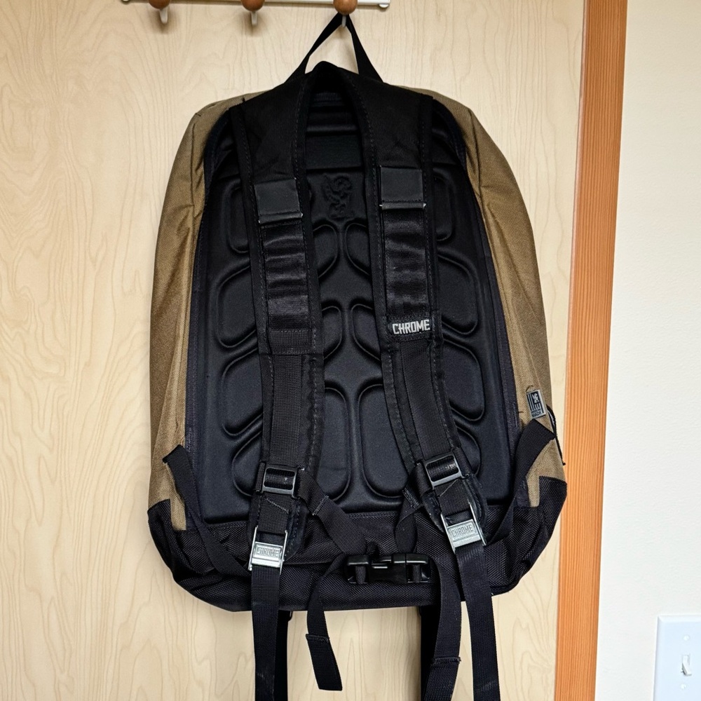 Chrome backpack - image 5